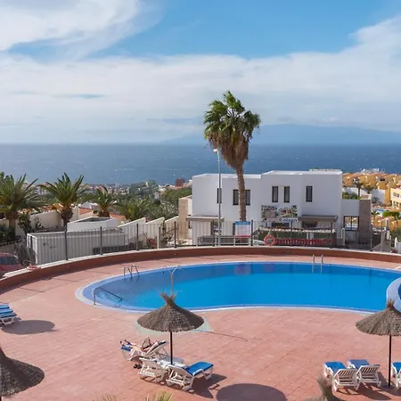 C103 Big Terrace, Pool! Apartment