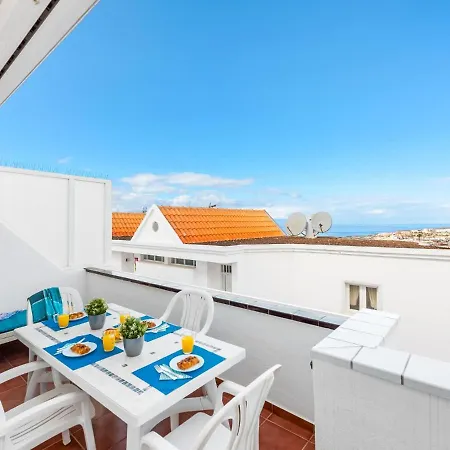 C103 Big Terrace, Pool! Apartment