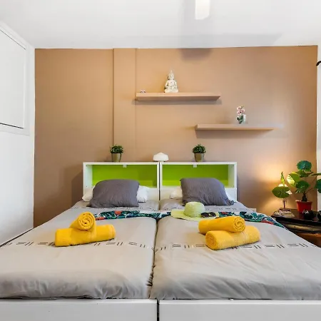 C103 Big Terrace, Pool!