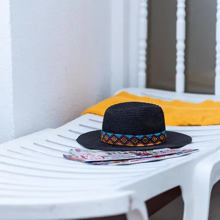 Apartamento C103 Big Terrace, Pool!
