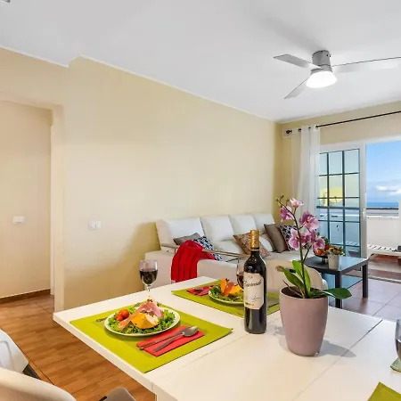 Apartamento C103 Big Terrace, Pool!